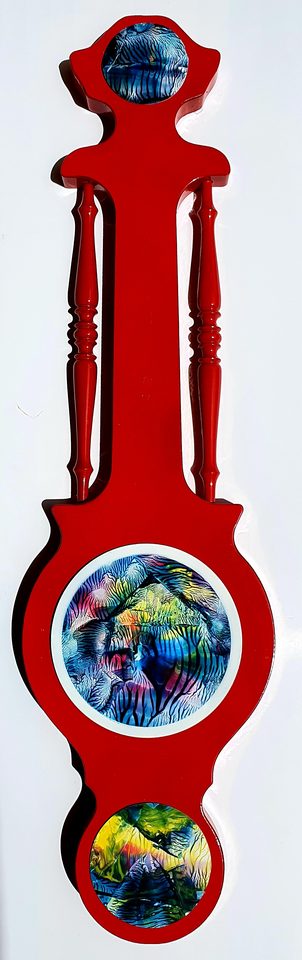 24 Saat Uzun Kırmızı