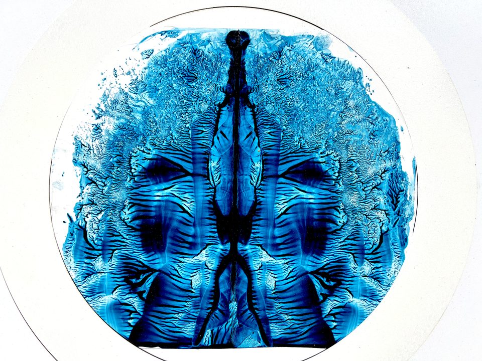 Duralit Üzerine Akrilik 30x30 cm İçgen 2024